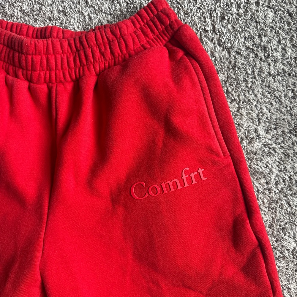 Red Comfrt Sweat pants